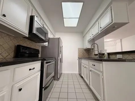 2220 Bering Drive 12 Houston TX 77057