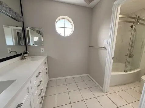 2220 Bering Drive 12 Houston TX 77057