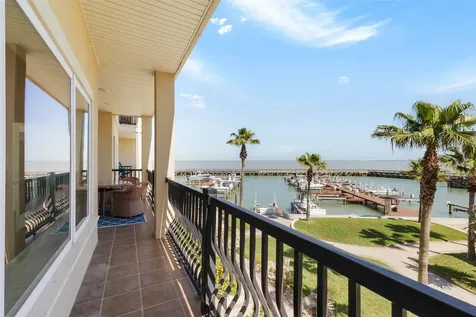 301 E Houston Street Port Isabel TX 78578