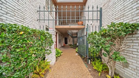 421 Emerson Street 5 Houston TX 77006