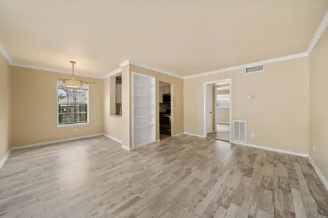 421 Emerson Street 5 Houston TX 77006