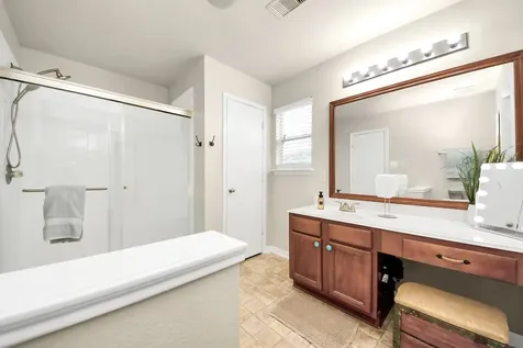 3007 Swift Brook Glen Spring TX 77389