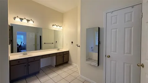 106 Crimson Bay Drive League City TX 77573