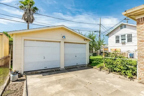 4917 Austin Drive Galveston TX 77551