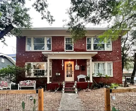 1302 W Bell Street 1 Houston TX 77019