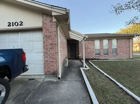 2102 Snowdrop Lane Houston TX 77067