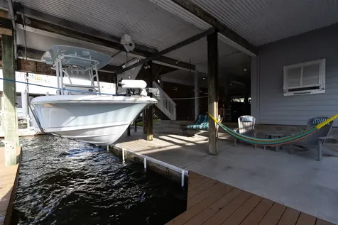 1330 Leilani Drive Tiki Island TX 77554