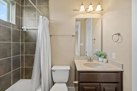 1217 Hobbs Reach Lane Houston TX 77008