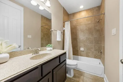 1217 Hobbs Reach Lane Houston TX 77008