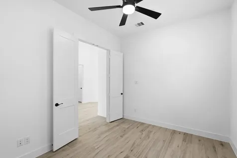 12214 Warbler Drive Mont Belvieu TX 77523