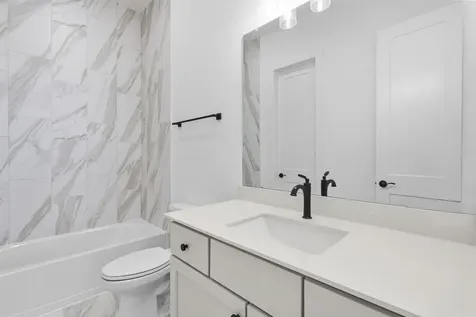 12214 Warbler Drive Mont Belvieu TX 77523