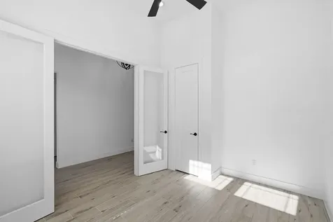 12214 Warbler Drive Mont Belvieu TX 77523