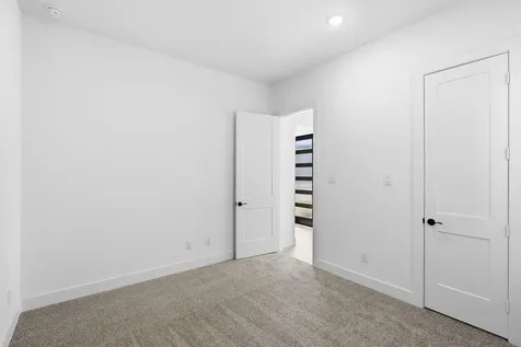 12214 Warbler Drive Mont Belvieu TX 77523