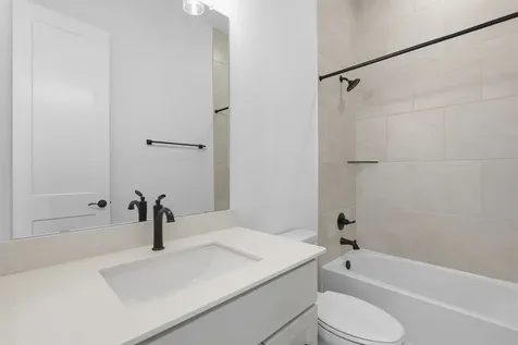 12214 Warbler Drive Mont Belvieu TX 77523