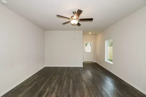 8120 Sunberry Shadow Drive Houston TX 77016