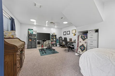 9818 Twin Shores Drive Willis TX 77318