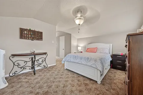 9818 Twin Shores Drive Willis TX 77318