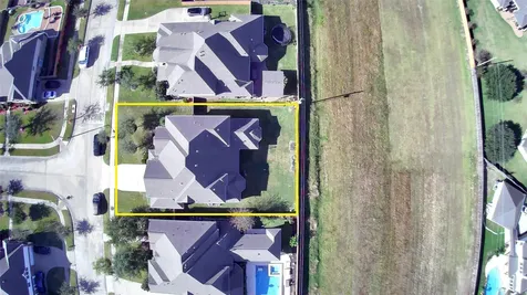 1312 Altavilla Lane League City TX 77573