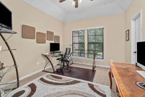 11 Stanwick Place The Woodlands TX 77382