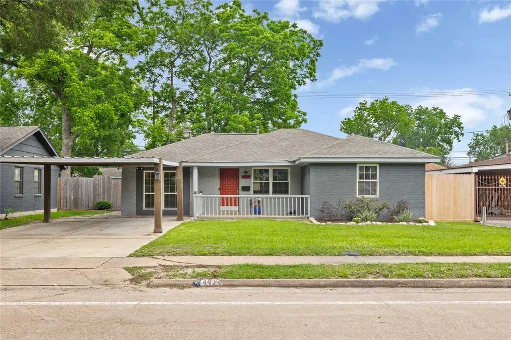 4414 W 43rd Street Houston TX 77092