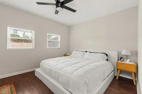 4414 W 43rd Street Houston TX 77092