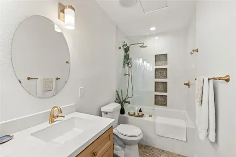 4414 W 43rd Street Houston TX 77092
