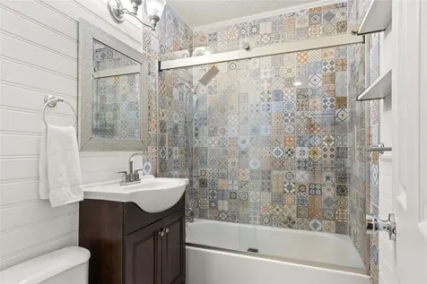 4414 W 43rd Street Houston TX 77092