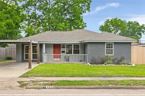 4414 W 43rd Street Houston TX 77092
