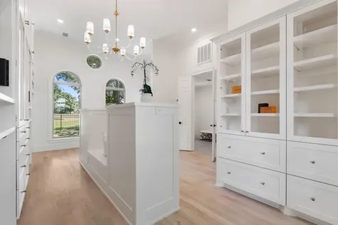 31 Hollymead Drive Spring TX 77381