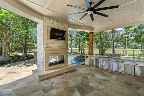 31 Hollymead Drive Spring TX 77381
