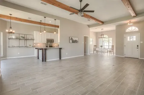 319 Brook Hollow Drive Huntsville TX 77340