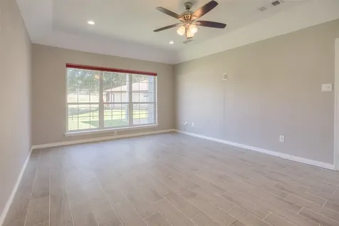 319 Brook Hollow Drive Huntsville TX 77340