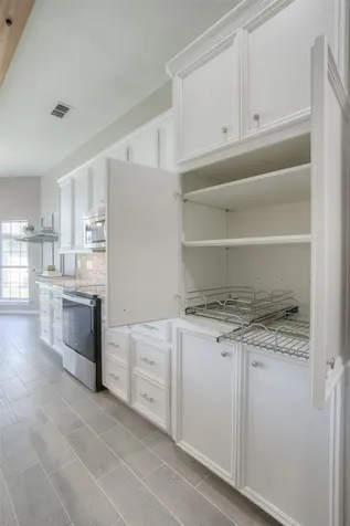 319 Brook Hollow Drive Huntsville TX 77340