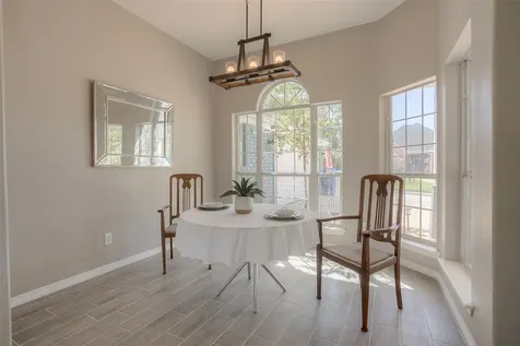 319 Brook Hollow Drive Huntsville TX 77340