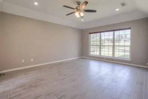 319 Brook Hollow Drive Huntsville TX 77340