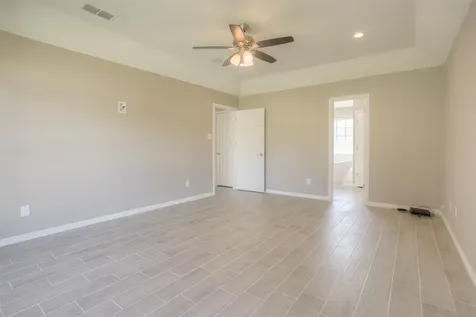 319 Brook Hollow Drive Huntsville TX 77340