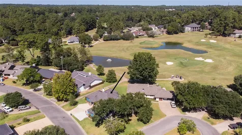 319 Brook Hollow Drive Huntsville TX 77340