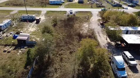 319 County Road 3550 Cleveland TX 77327