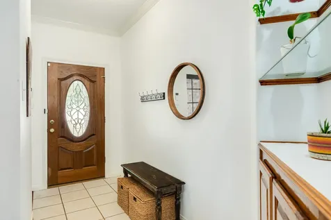 203 Washington Avenue Clute TX 77531