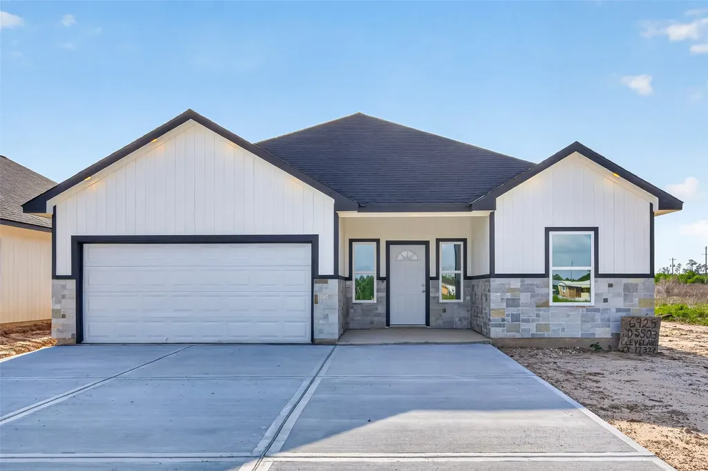 6925 Road 5503 Cleveland TX 77327