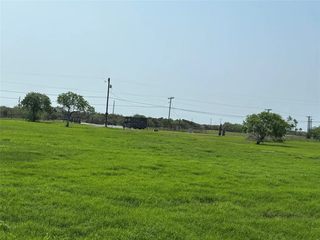 4 & 4-r Copano Ridge Road Rockport TX 78382