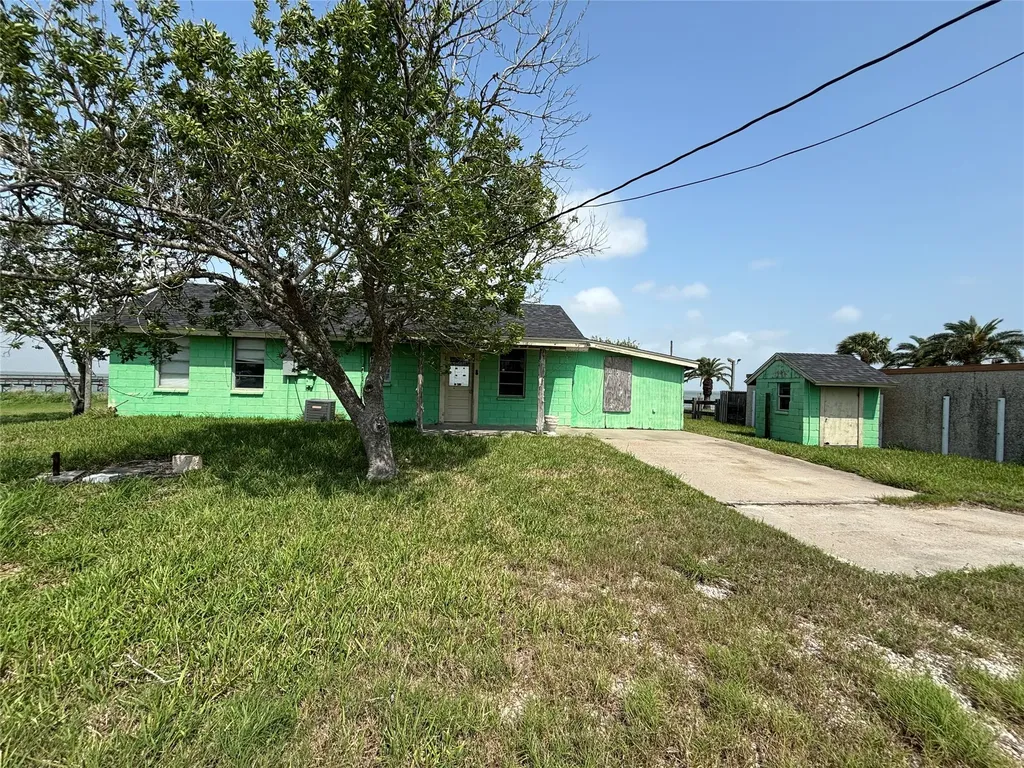 4 & 4-r Copano Ridge Road Rockport TX 78382