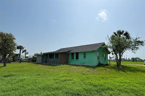 4 & 4-r Copano Ridge Road Rockport TX 78382