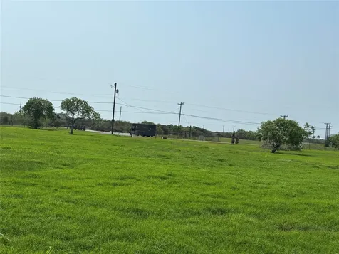 4 & 4-r Copano Ridge Road Rockport TX 78382