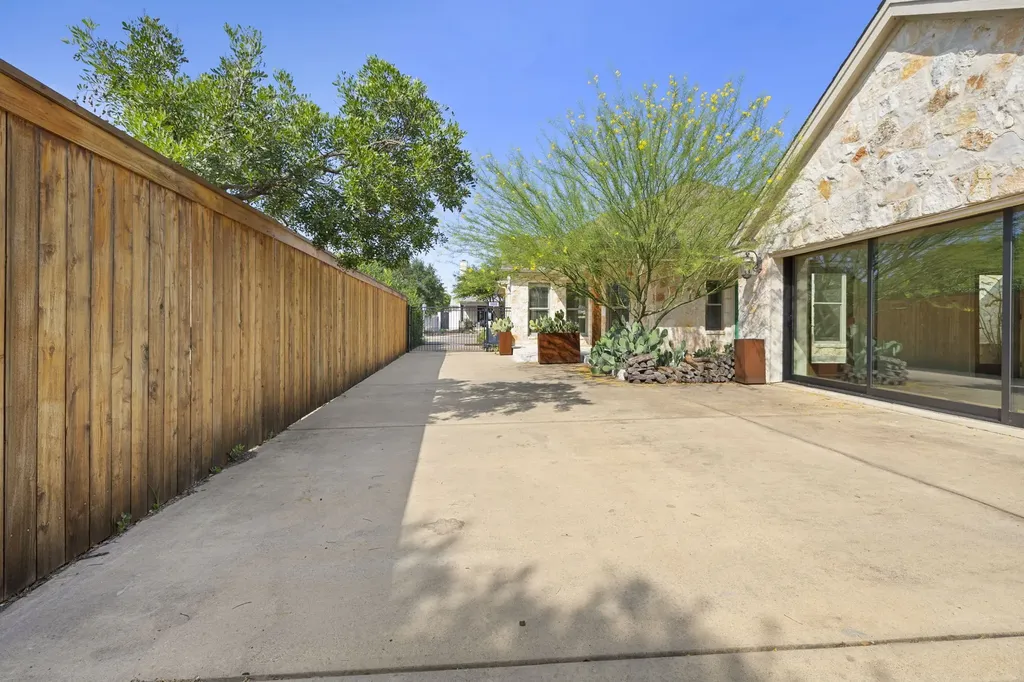 2277 Gruene Lake Drive New Braunfels TX 78130