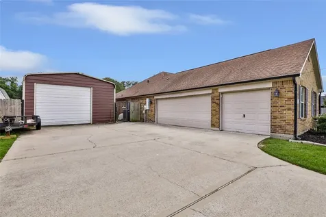 200 Milo Street Dayton TX 77535