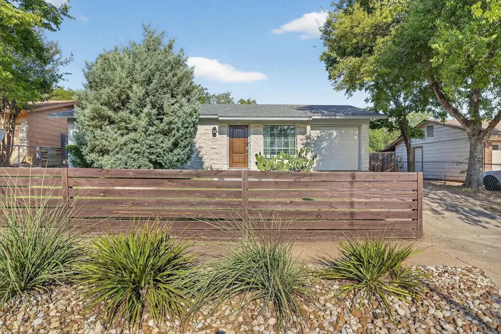 5706 Breezewood Drive Austin TX 78745