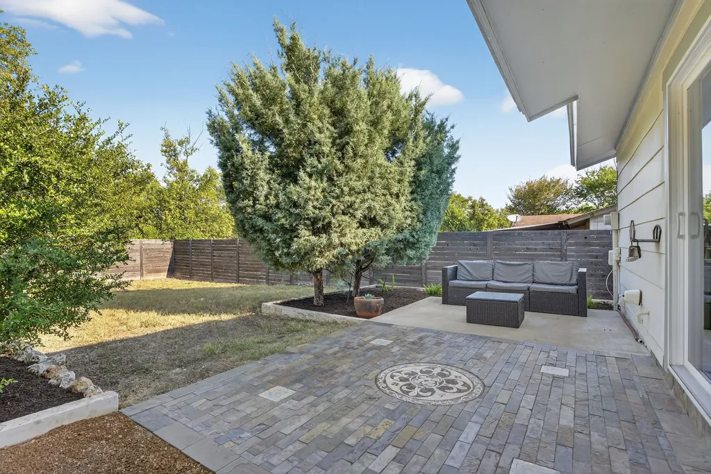 5706 Breezewood Drive Austin TX 78745