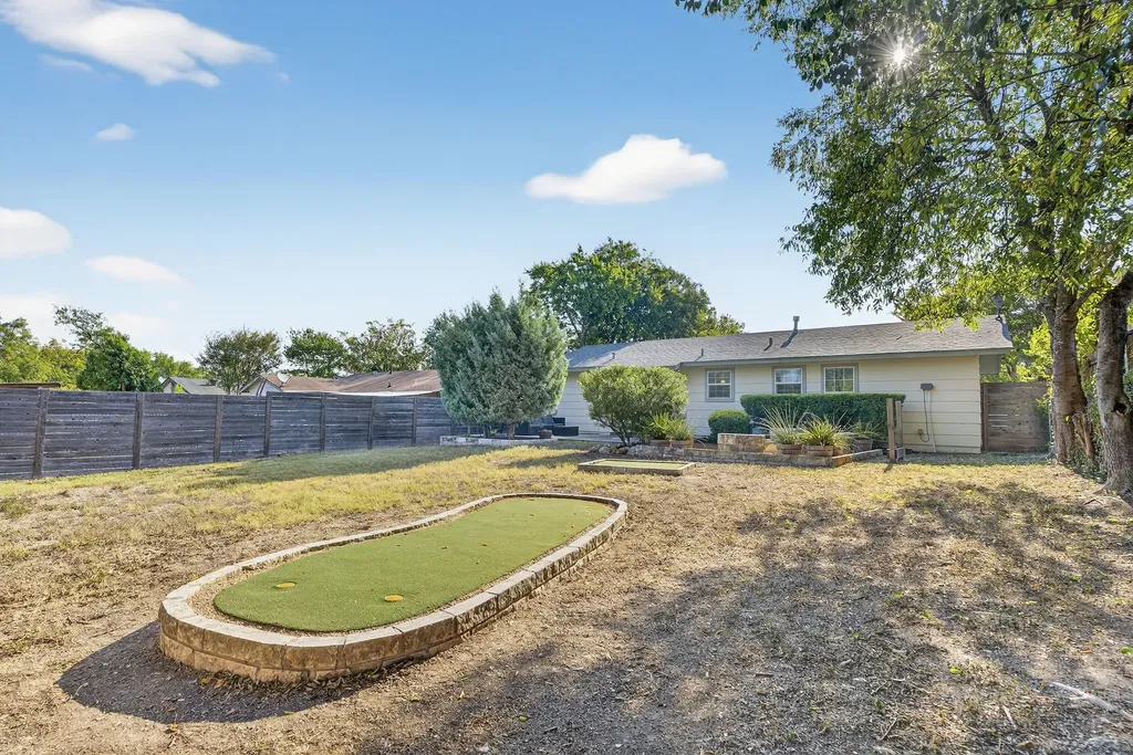 5706 Breezewood Drive Austin TX 78745
