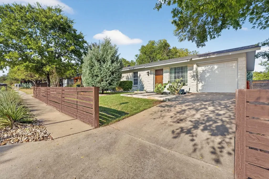 5706 Breezewood Drive Austin TX 78745
